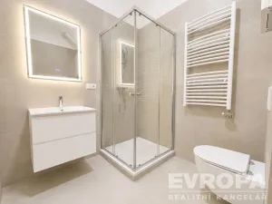 Pronájem bytu 2+kk, Břeclav, Národních hrdinů, 31 m2