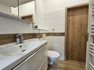 Prodej bytu 5+kk, Polevsko, 101 m2