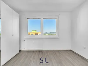 Prodej bytu 3+1, Česká Lípa, Kunratická, 66 m2