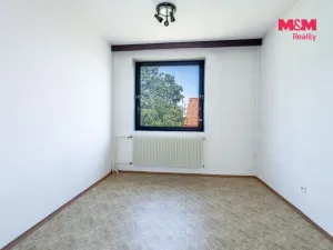 Prodej rodinného domu, Chvaletice, Budovatelů, 180 m2