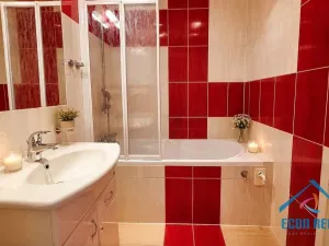 Prodej bytu 3+1, Praha - Troja, Hnězdenská, 68 m2