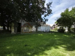 Prodej rodinného domu, Jenišov, 700 m2