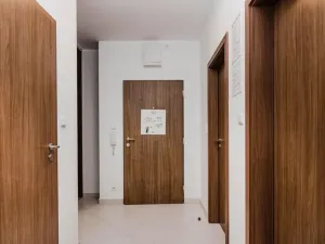 Pronájem bytu 2+kk, Praha - Střížkov, Zakšínská, 52 m2