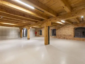 Pronájem kanceláře, Dašice, Štenclova, 142 m2