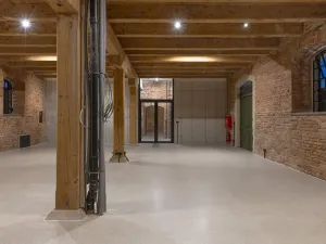 Pronájem obchodního prostoru, Dašice, Štenclova, 142 m2