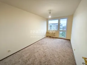 Pronájem bytu 2+1, Praha - Kobylisy, Kaňkovského, 62 m2