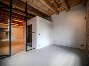 Pronájem kanceláře, Dašice, Štenclova, 64 m2