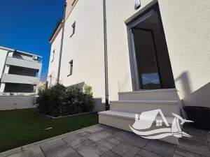 Prodej bytu 3+kk, Mandre, Chorvatsko, 83 m2