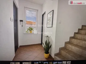 Pronájem atypického bytu, Praha - Lipence, Jílovišťská, 14 m2