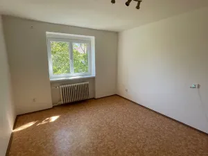 Pronájem bytu 1+1, Neratovice, Školní, 31 m2