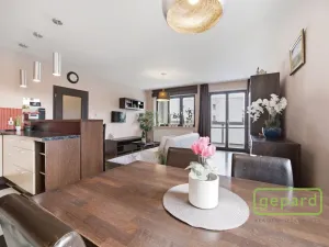 Prodej bytu 4+kk, Mníšek pod Brdy, Rymáňská, 102 m2