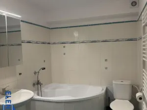 Pronájem bytu 2+kk, Hradec-Nová Ves, 66 m2