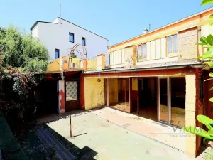Prodej komerční nemovitosti, Vejprnice, Dukelská, 230 m2