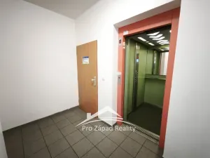 Pronájem bytu 2+kk, Plzeň, Poděbradova, 48 m2