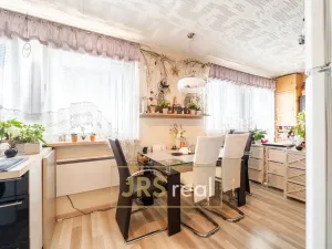 Prodej bytu 3+1, Hýsly, 68 m2