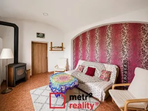 Prodej komerční nemovitosti, Bouzov, 400 m2