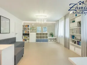 Prodej bytu 3+kk, Slaný, Pražská, 69 m2