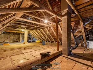 Prodej atypického bytu, Znojmo, Sokolská, 169 m2