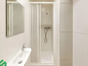 Pronájem bytu 1+kk, Praha - Libeň, V Holešovičkách, 26 m2