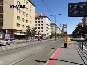 Prodej bytu 2+kk, Praha - Vršovice, Karpatská, 49 m2