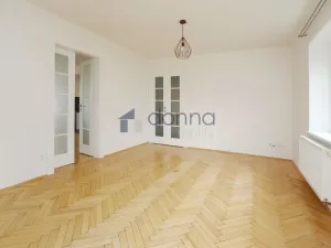 Pronájem bytu 3+kk, Praha, Pod lázní, 80 m2