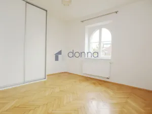 Pronájem bytu 3+kk, Praha, Pod lázní, 80 m2