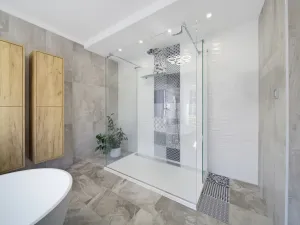 Prodej rodinného domu, Luženičky, 300 m2