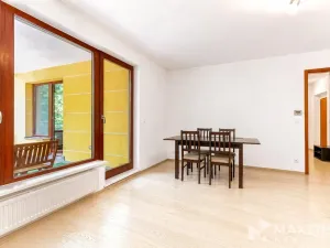 Pronájem bytu 3+1, Praha - Košíře, Lovčenská, 82 m2