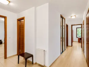 Pronájem bytu 3+1, Praha - Košíře, Lovčenská, 82 m2