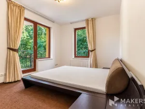 Pronájem bytu 3+1, Praha - Košíře, Lovčenská, 82 m2