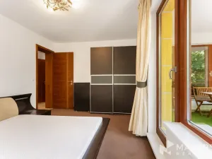 Pronájem bytu 3+1, Praha - Košíře, Lovčenská, 82 m2