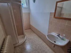 Pronájem skladu, Zlín, Kvítková, 156 m2