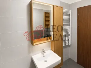 Pronájem bytu 2+kk, Praha - Dolní Měcholupy, Kardausova, 56 m2