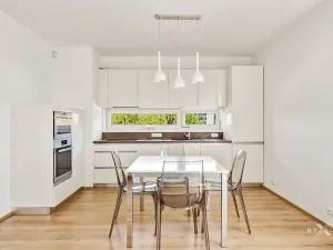 Pronájem bytu 2+kk, Praha - Černý Most, Mrázkova, 46 m2