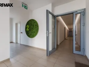 Pronájem bytu 1+kk, Praha - Libeň, U Vlachovky, 31 m2