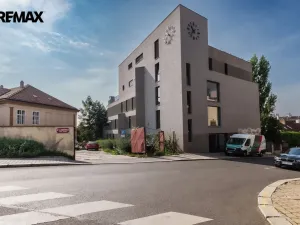 Pronájem bytu 1+kk, Praha - Libeň, U Vlachovky, 31 m2