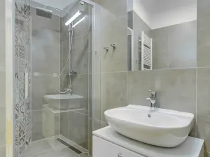 Pronájem bytu 1+kk, Praha, Myslíkova, 42 m2