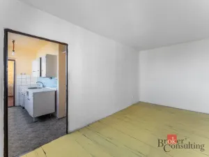 Prodej bytu 3+1, Hradec Králové - Slezské Předměstí, Severní, 53 m2