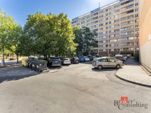 Prodej bytu 3+1, Hradec Králové - Slezské Předměstí, Severní, 53 m2