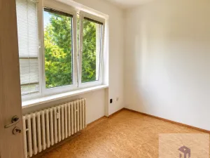 Prodej bytu 2+1, Ústí nad Labem - Bukov, Dukelských hrdinů, 52 m2