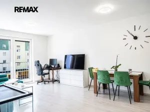 Prodej bytu 2+kk, Náchod, Bartoňova, 76 m2