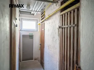 Prodej bytu 1+1, Hradec Králové, třída SNP, 40 m2