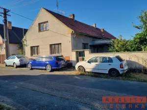 Prodej rodinného domu, Chrást, Kolmá, 180 m2