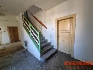 Prodej rodinného domu, Chrást, Kolmá, 180 m2