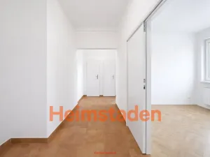 Pronájem bytu 2+1, Ostrava - Mariánské Hory, Zelená, 56 m2