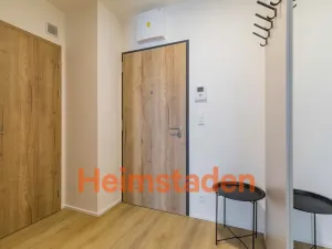 Pronájem bytu 2+kk, Praha - Holešovice, U Pergamenky, 53 m2