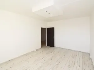 Prodej bytu 2+1, Chomutov, Skalková, 60 m2