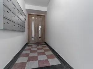 Pronájem bytu 1+kk, Praha - Košíře, Vrchlického, 31 m2