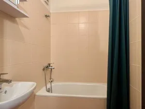 Pronájem bytu 1+kk, Praha - Modřany, Platónova, 29 m2