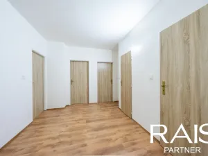 Pronájem bytu 2+1, Rosice, Komenského náměstí, 59 m2
